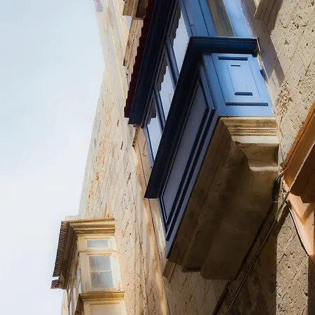 Period Townhouse * Valletta