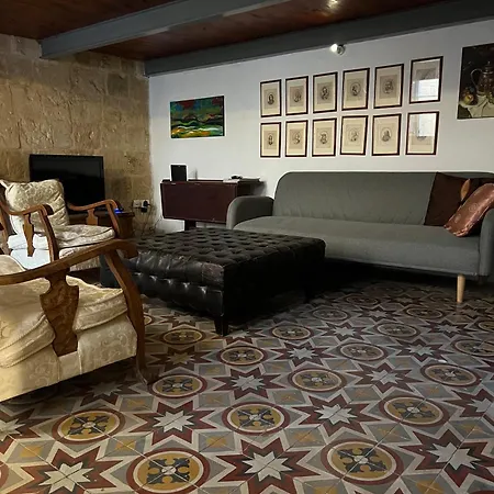 Period Townhouse Holiday home Valletta
